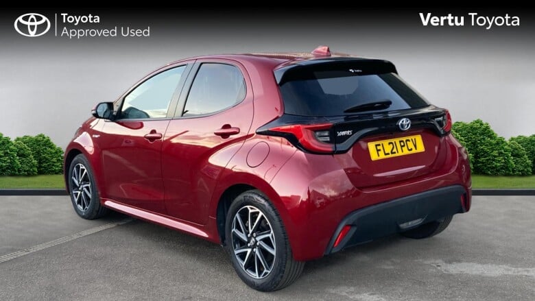 Toyota Yaris 1.5 Hybrid Design 5dr CVT Hybrid Hatchback